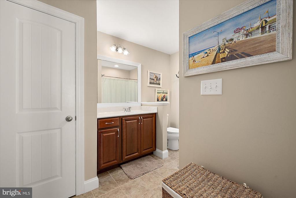 30155 JUMP LANE Unit: 407