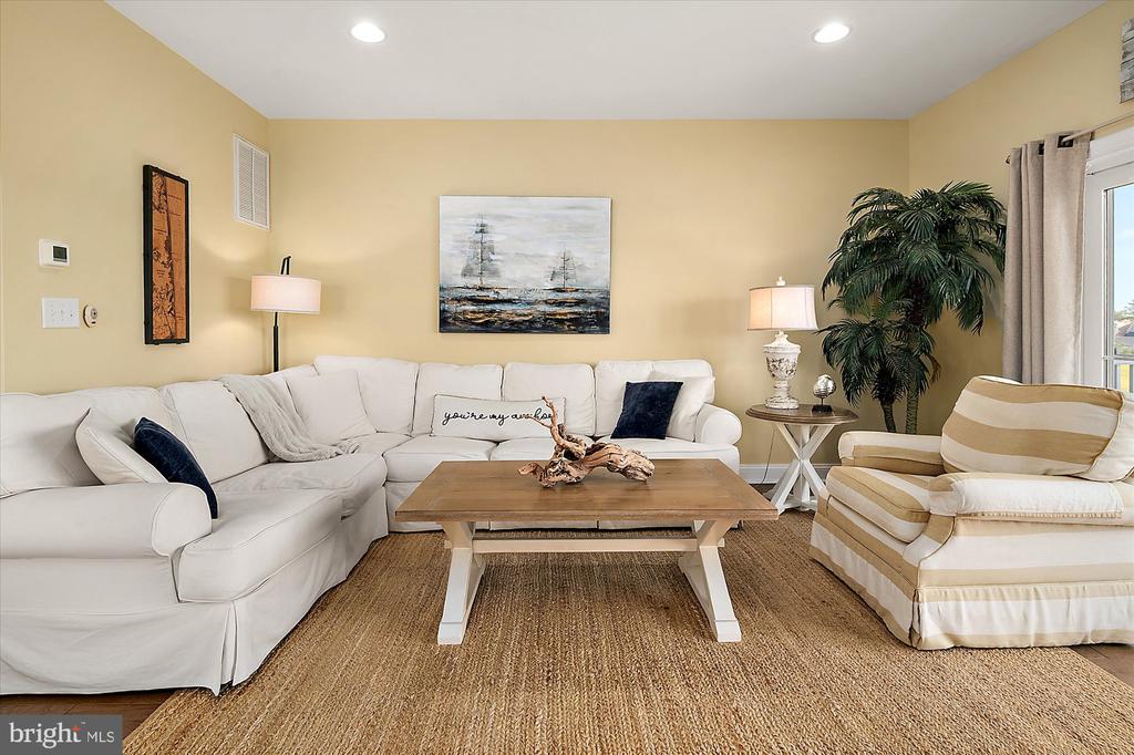 30155 JUMP LANE Unit: 407