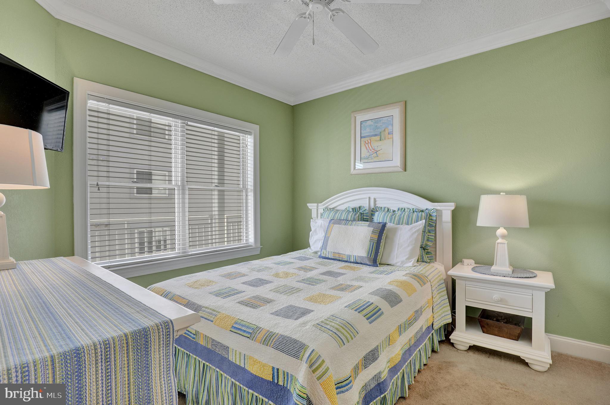 18 41ST STREET 302