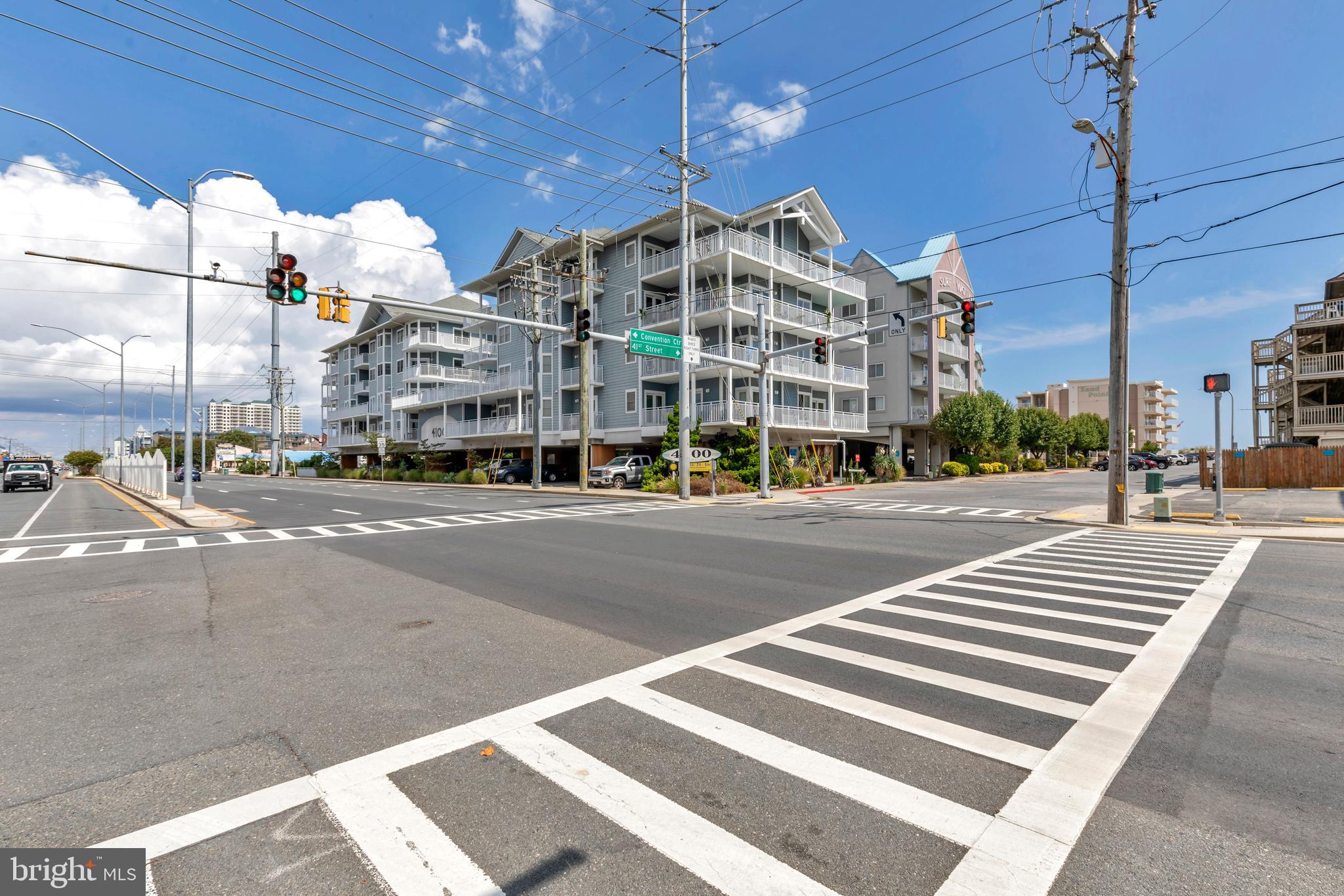 18 41ST STREET 302