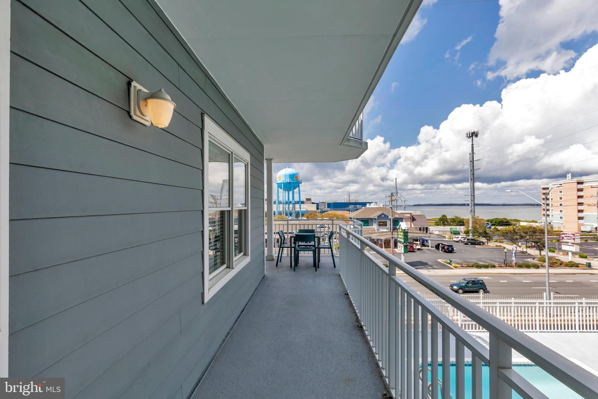 18 41ST STREET 302