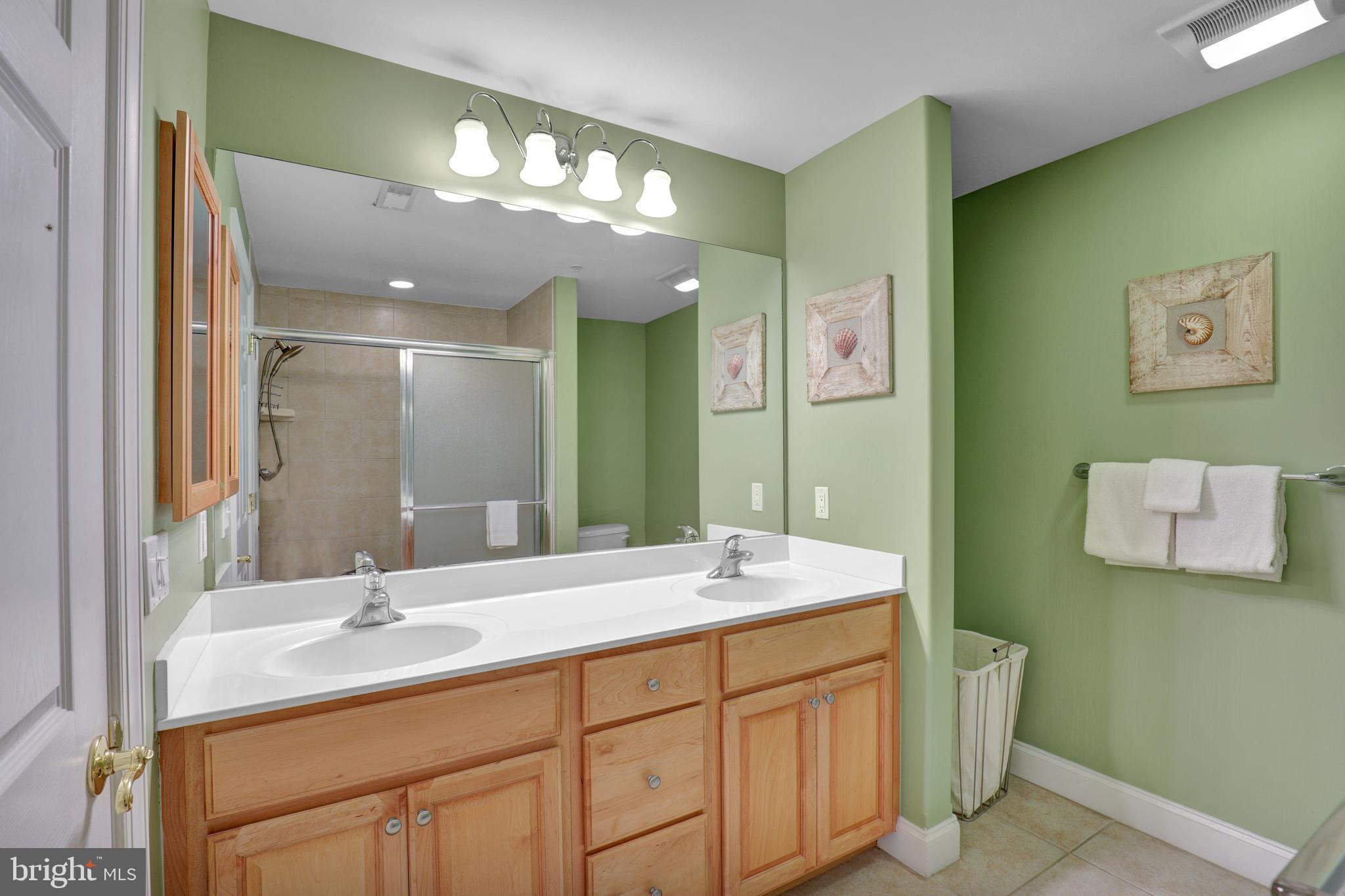 18 41ST STREET 302