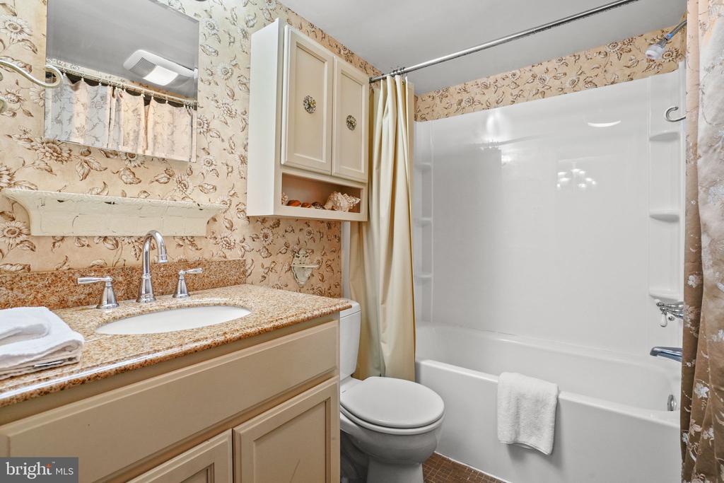8800 COASTAL HIGHWAY 109