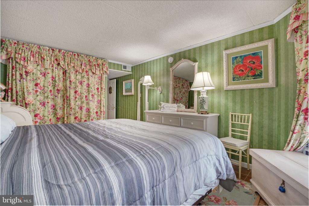 8800 COASTAL HIGHWAY 109