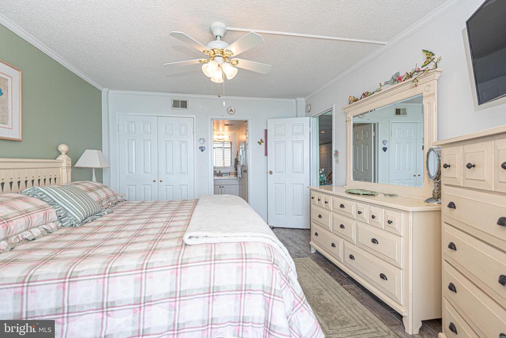 11100 COASTAL HIGHWAY 2002