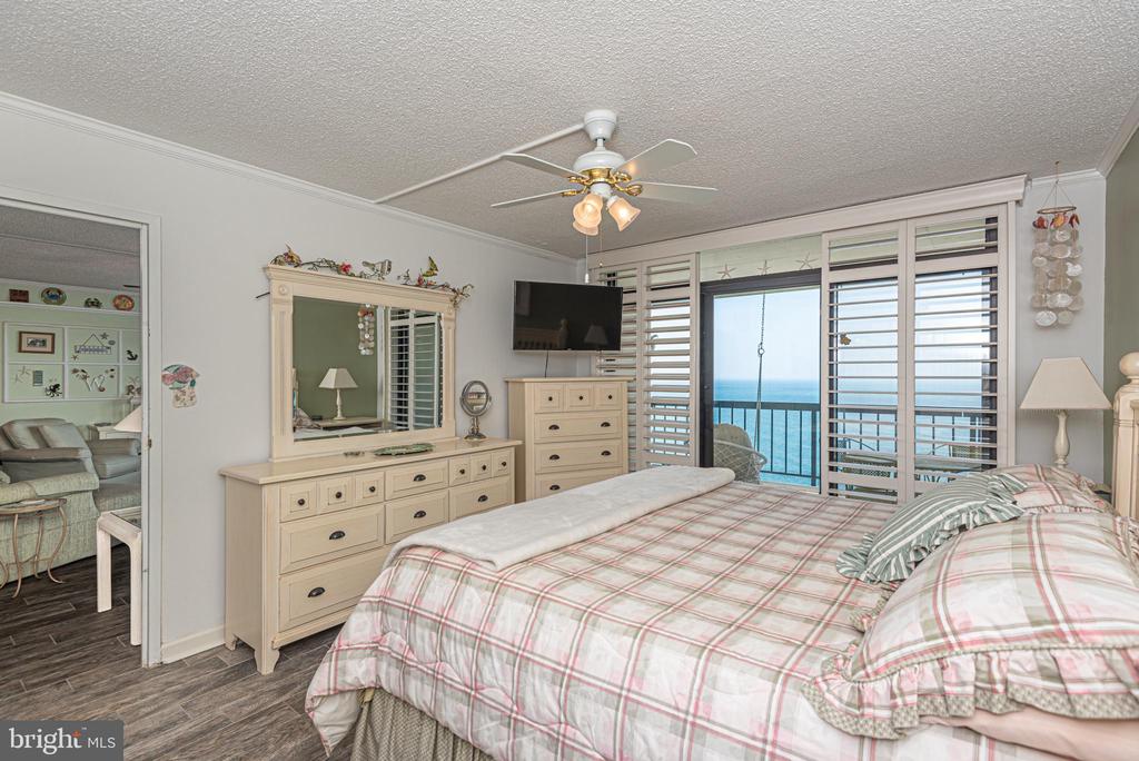 11100 COASTAL HIGHWAY 2002