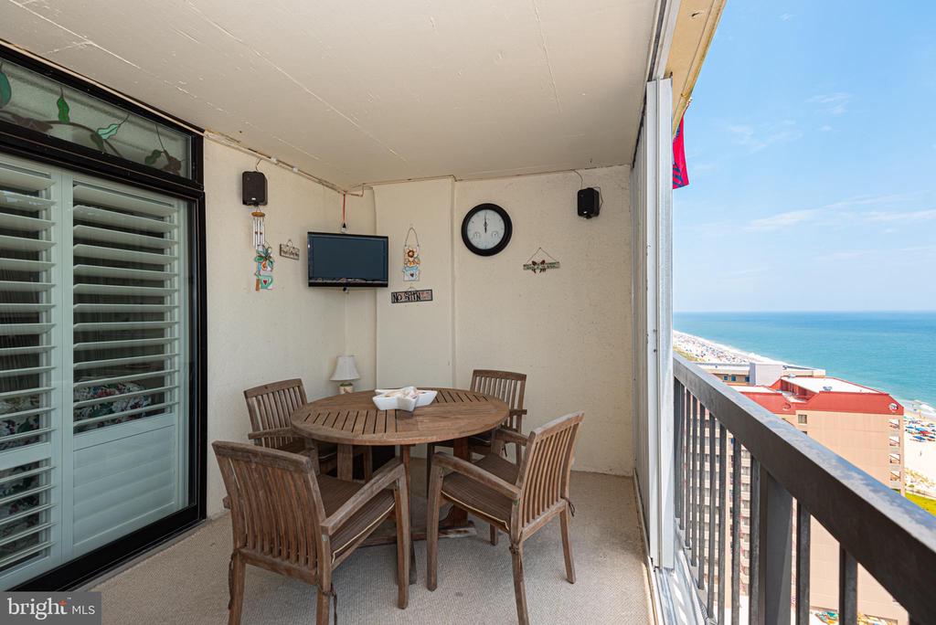 11100 COASTAL HIGHWAY 2002