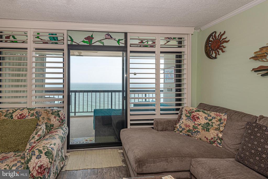 11100 COASTAL HIGHWAY 2002