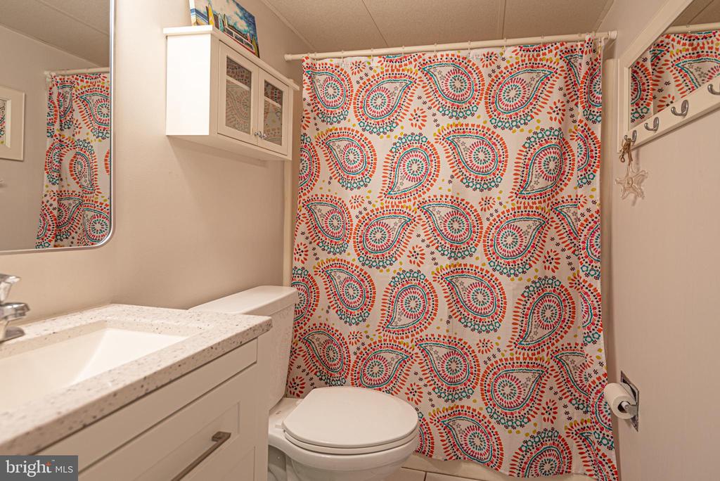 9 47TH STREET 207