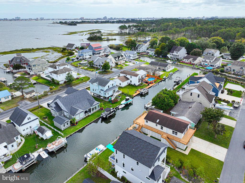 10350 EXETER ROAD