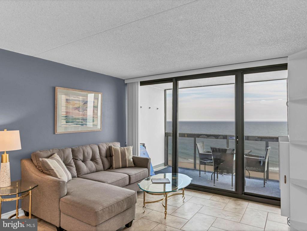 10900 COASTAL HIGHWAY 915