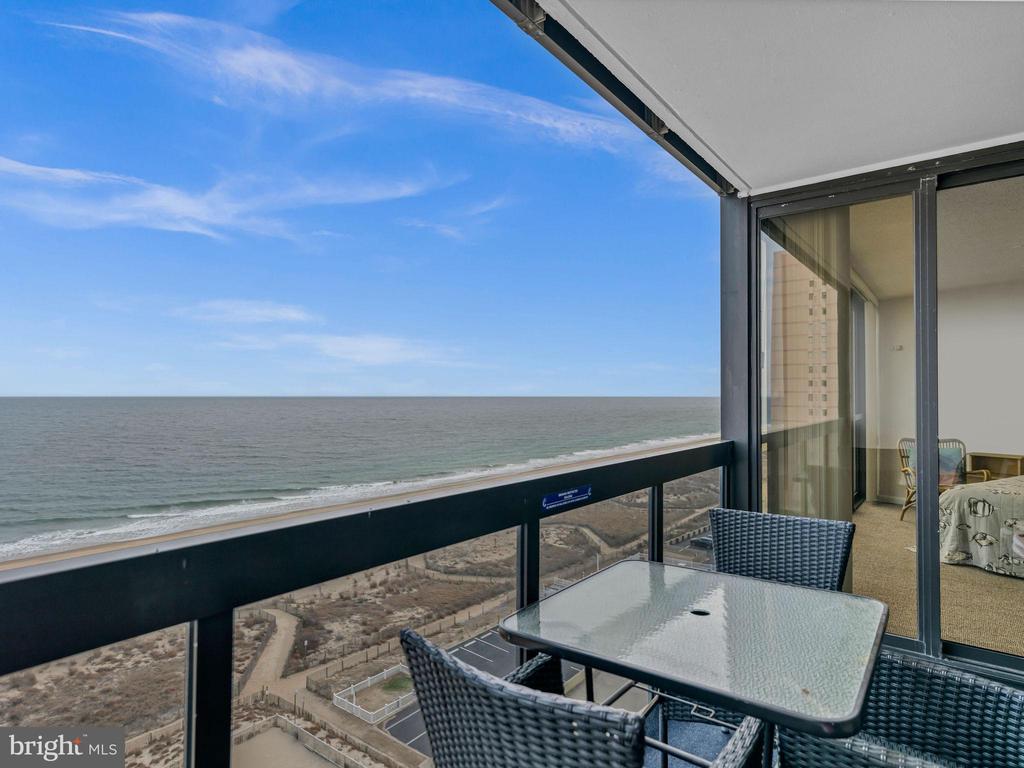 10900 COASTAL HIGHWAY 915