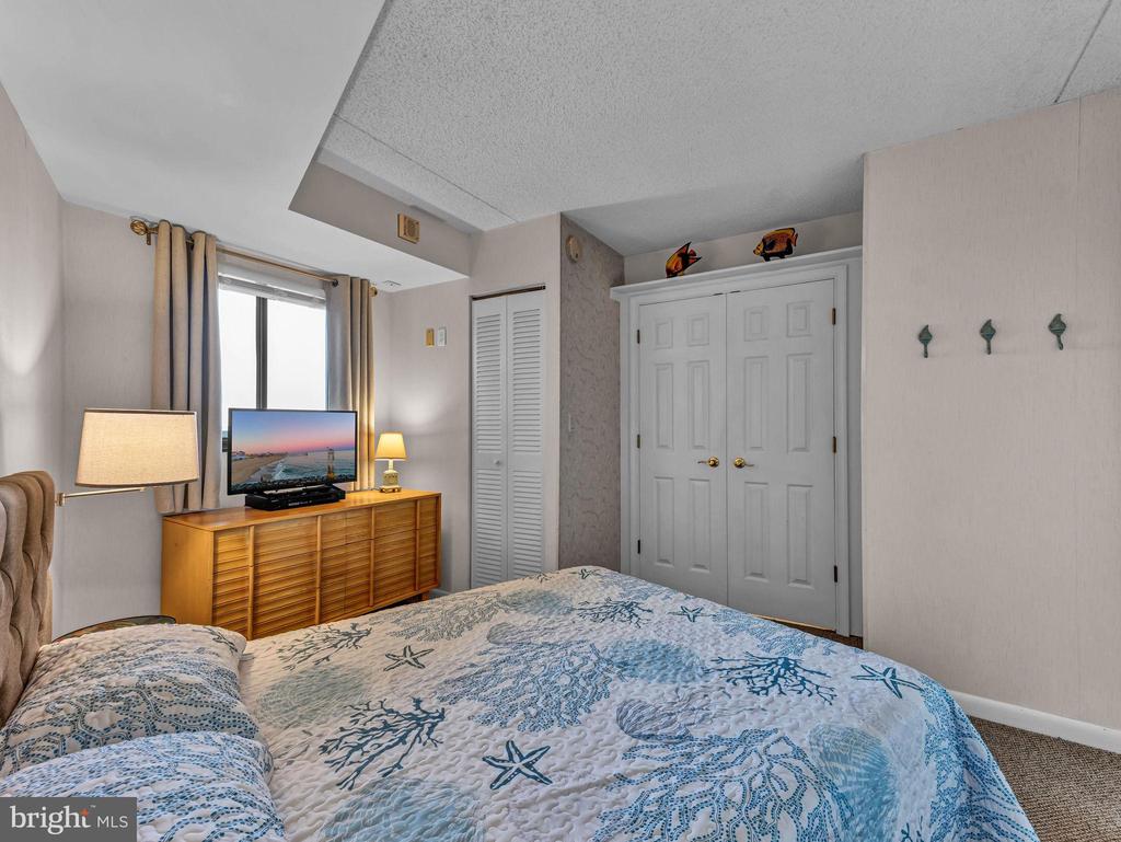 10900 COASTAL HIGHWAY 915