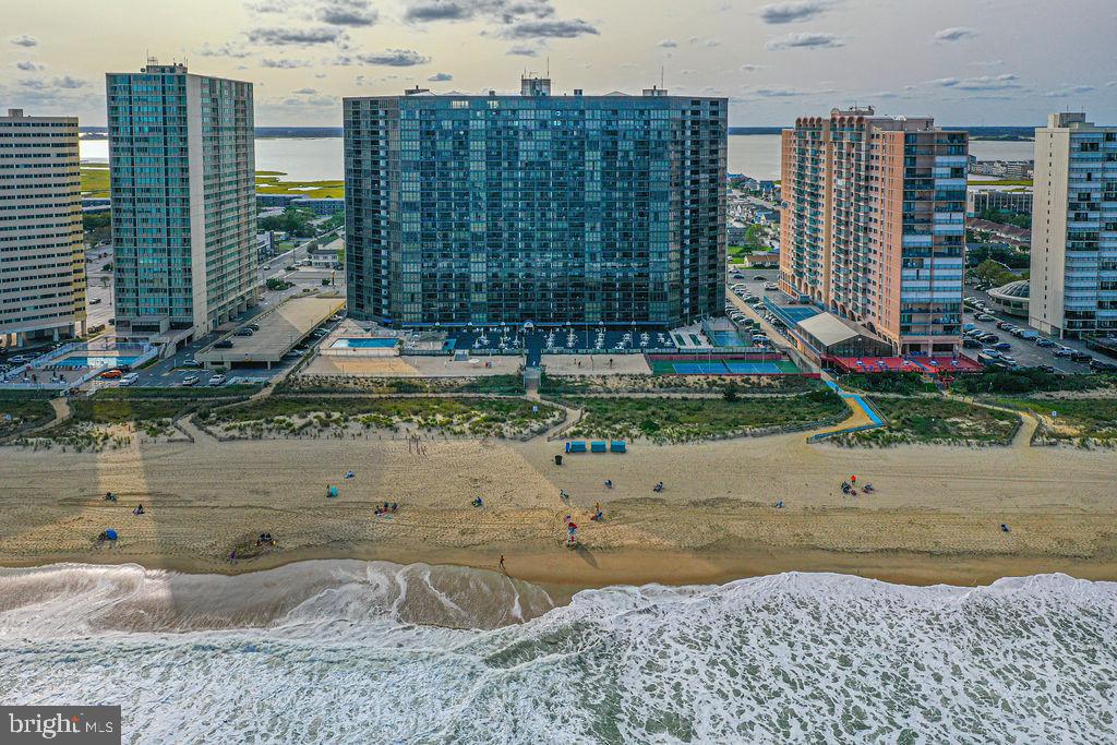 10900 COASTAL HIGHWAY 915