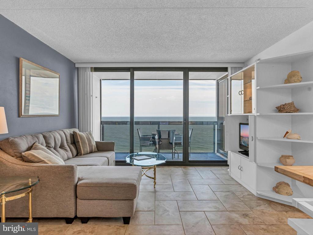 10900 COASTAL HIGHWAY 915
