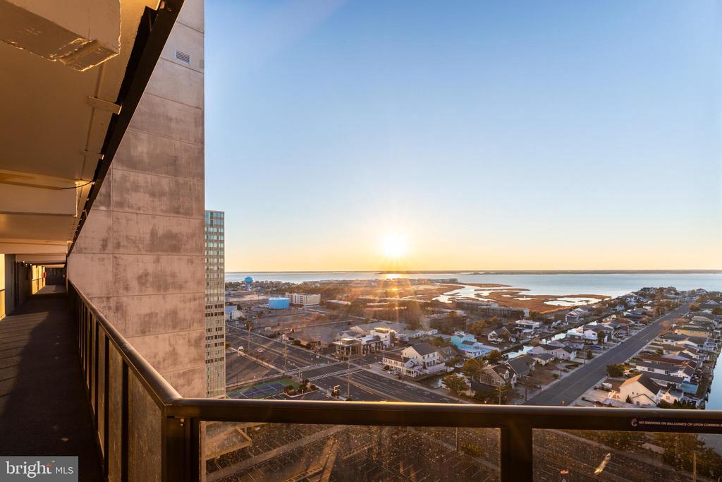 10900 COASTAL HIGHWAY 1702