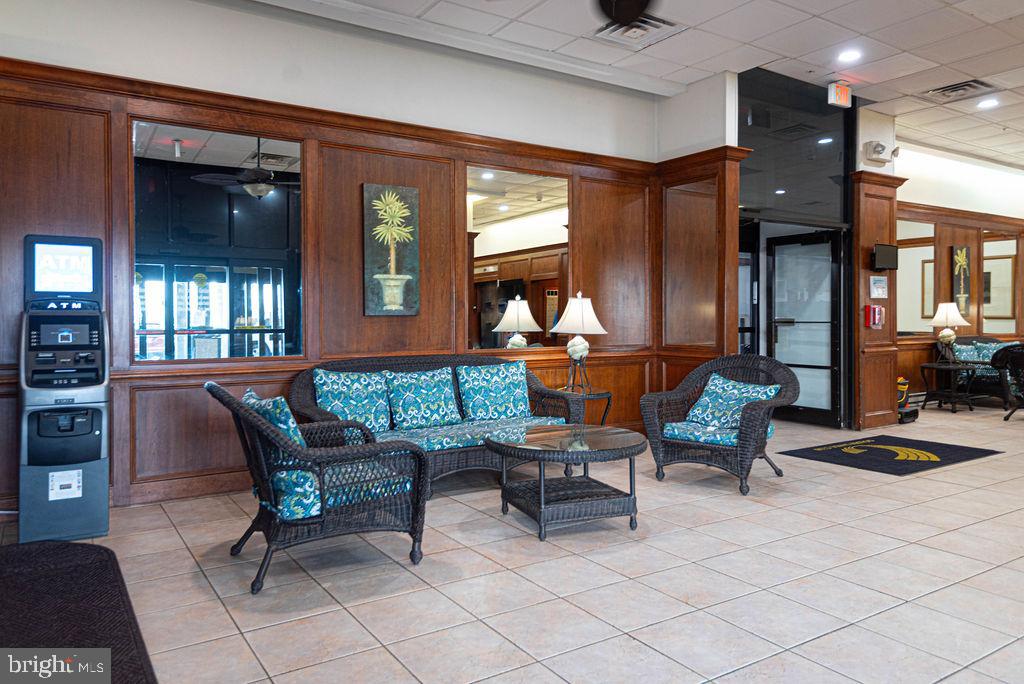 10900 COASTAL HIGHWAY 1702
