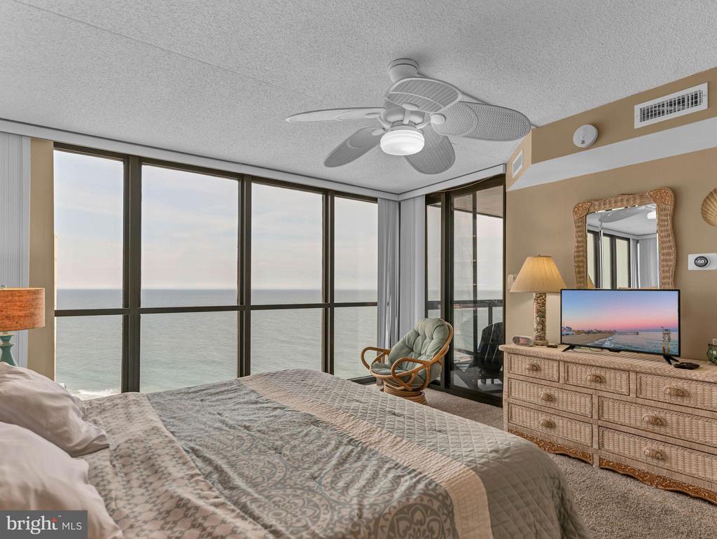 10900 COASTAL HIGHWAY 1702