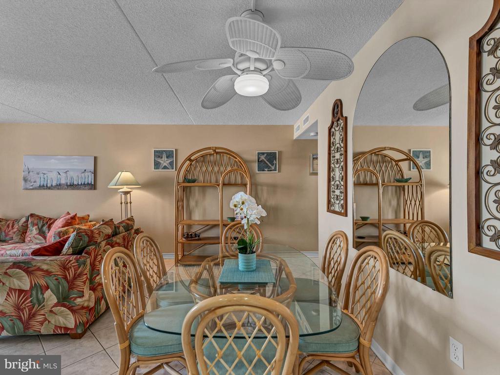 10900 COASTAL HIGHWAY 1702
