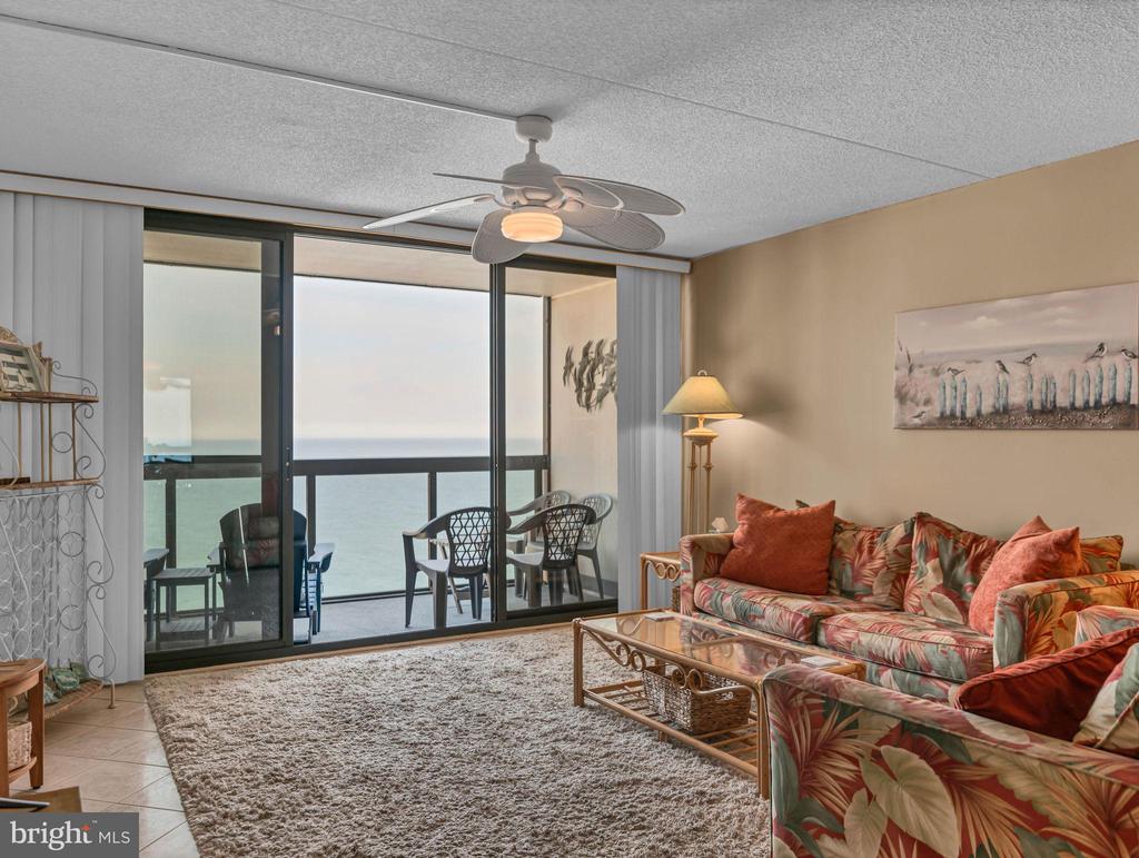 10900 COASTAL HIGHWAY 1702