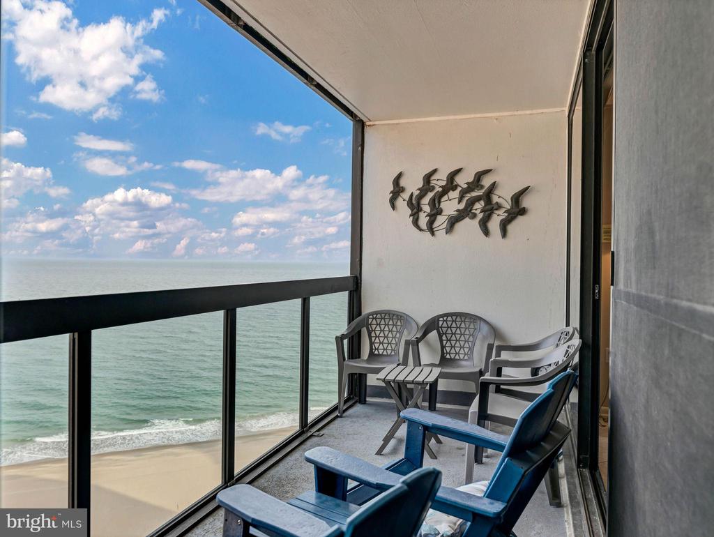 10900 COASTAL HIGHWAY 1702