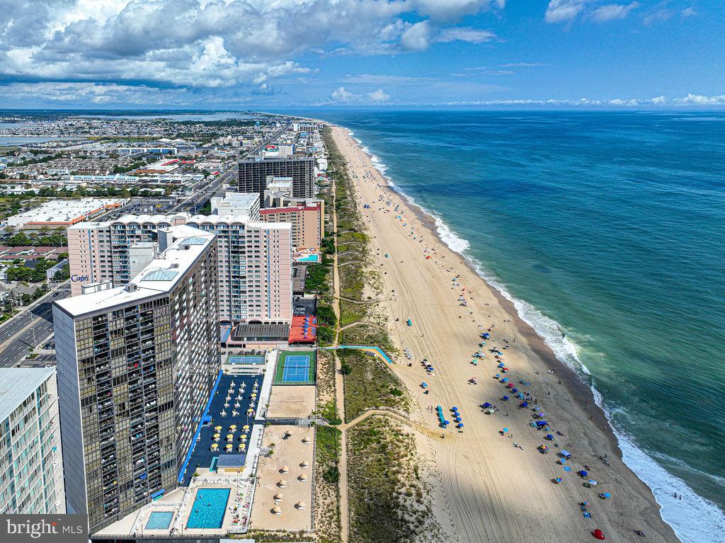10900 COASTAL HIGHWAY 1702