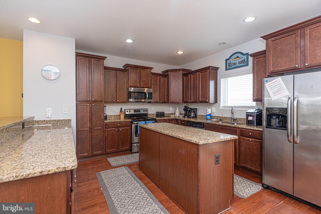 12910 SAND BAR LANE 4