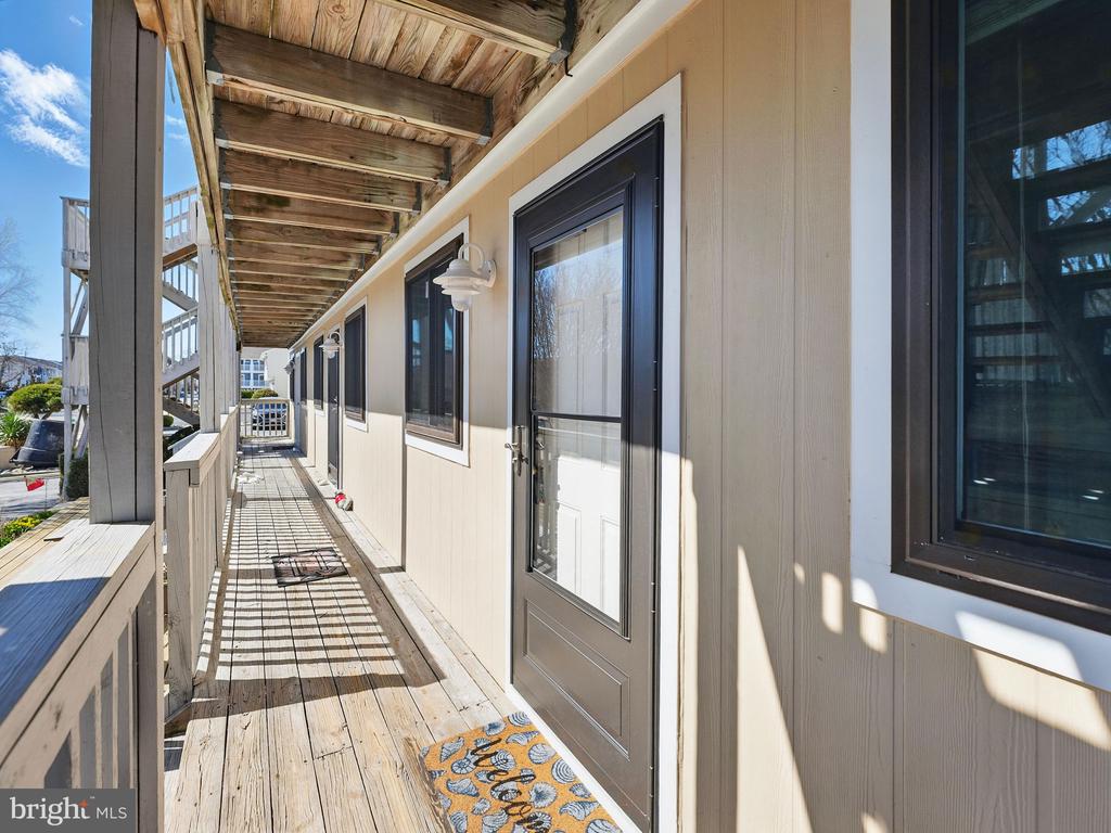 152 JAMESTOWN ROAD 10101