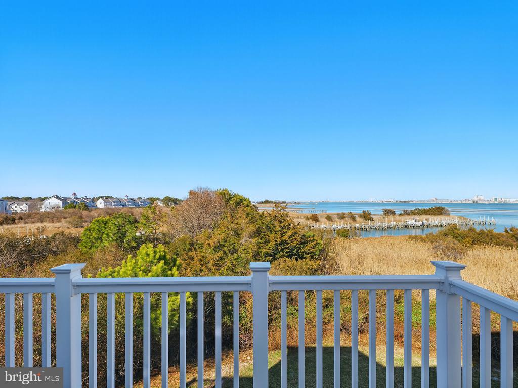 12909 SAND BAR LANE 2 & BOAT SLIP M24