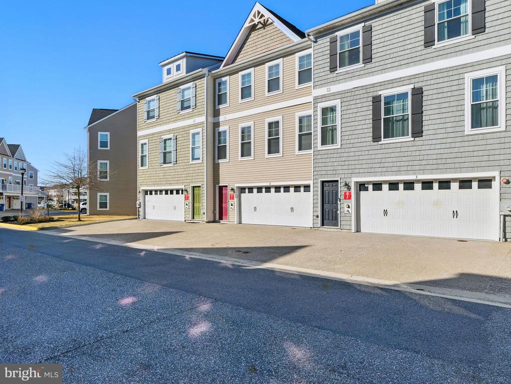 12909 SAND BAR LANE 2 & BOAT SLIP M24