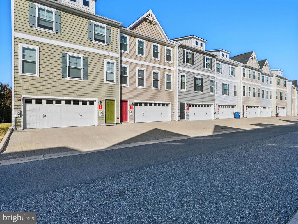 12909 SAND BAR LANE 2 & BOAT SLIP M24