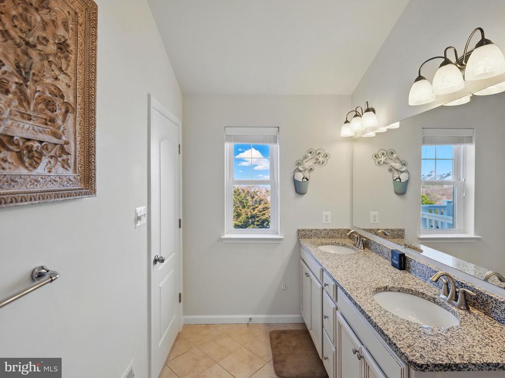 12909 SAND BAR LANE 2 & BOAT SLIP M24