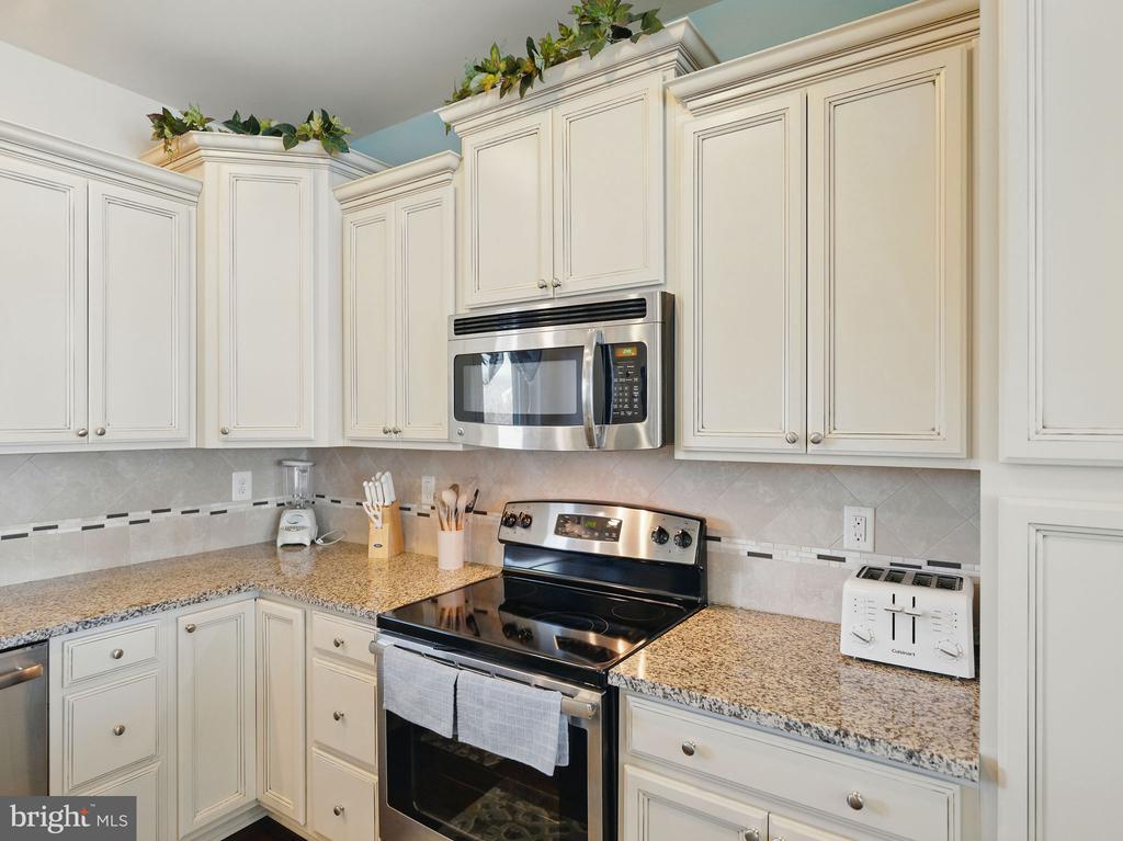 12909 SAND BAR LANE 2 & BOAT SLIP M24
