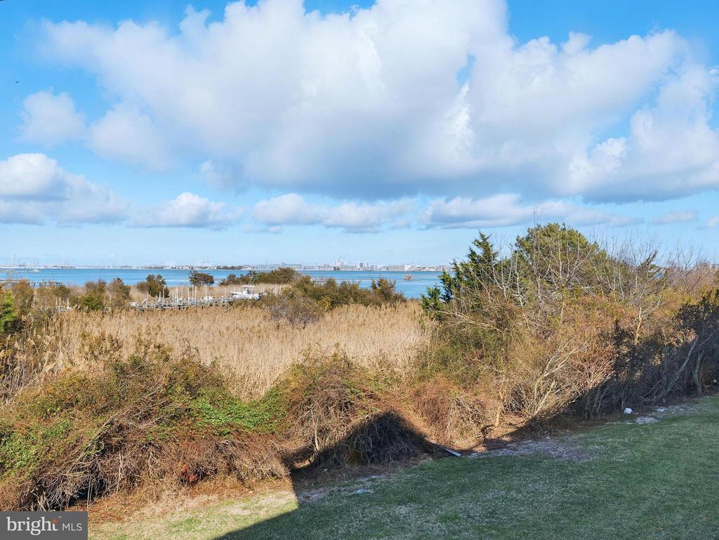 12909 SAND BAR LANE 2 & BOAT SLIP M24