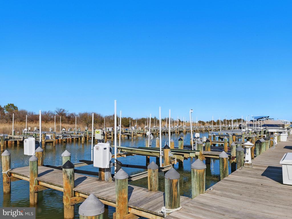 12909 SAND BAR LANE 2 & BOAT SLIP M24