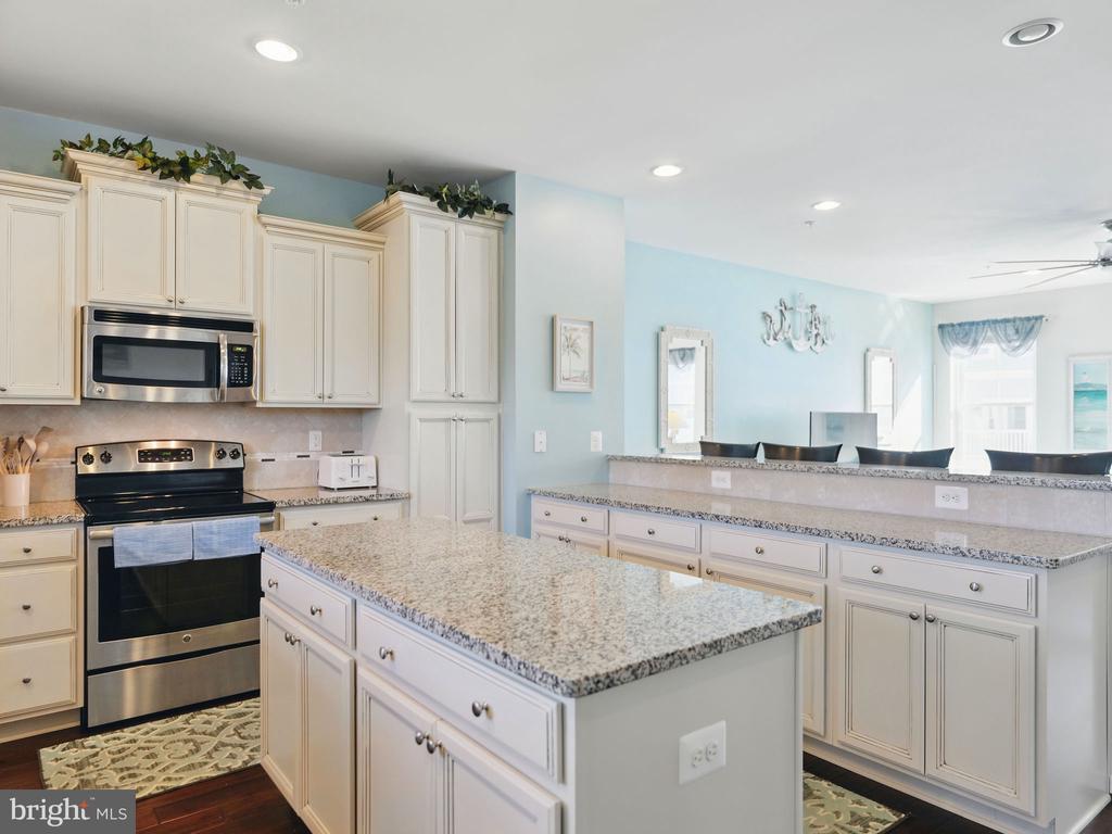12909 SAND BAR LANE 2 & BOAT SLIP M24