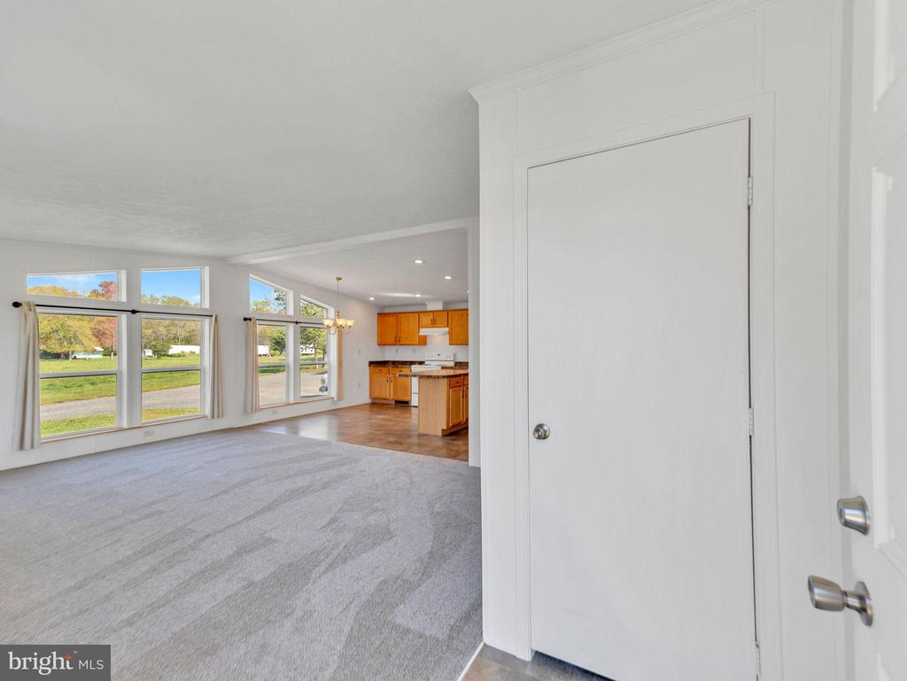 9811 PEERLESS ROAD