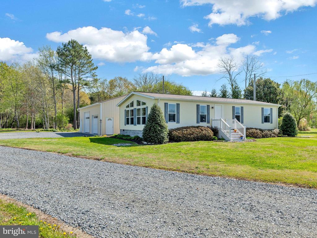9811 PEERLESS ROAD