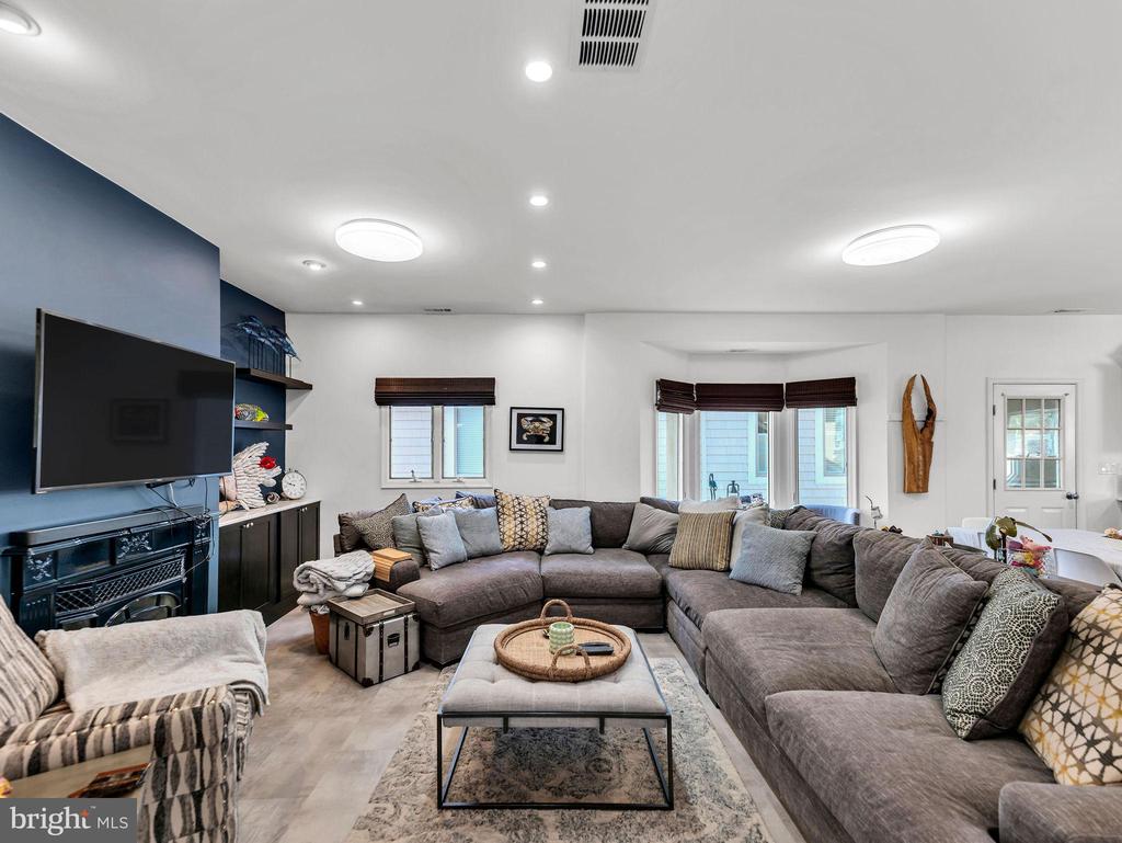12608 SELSEY ROAD