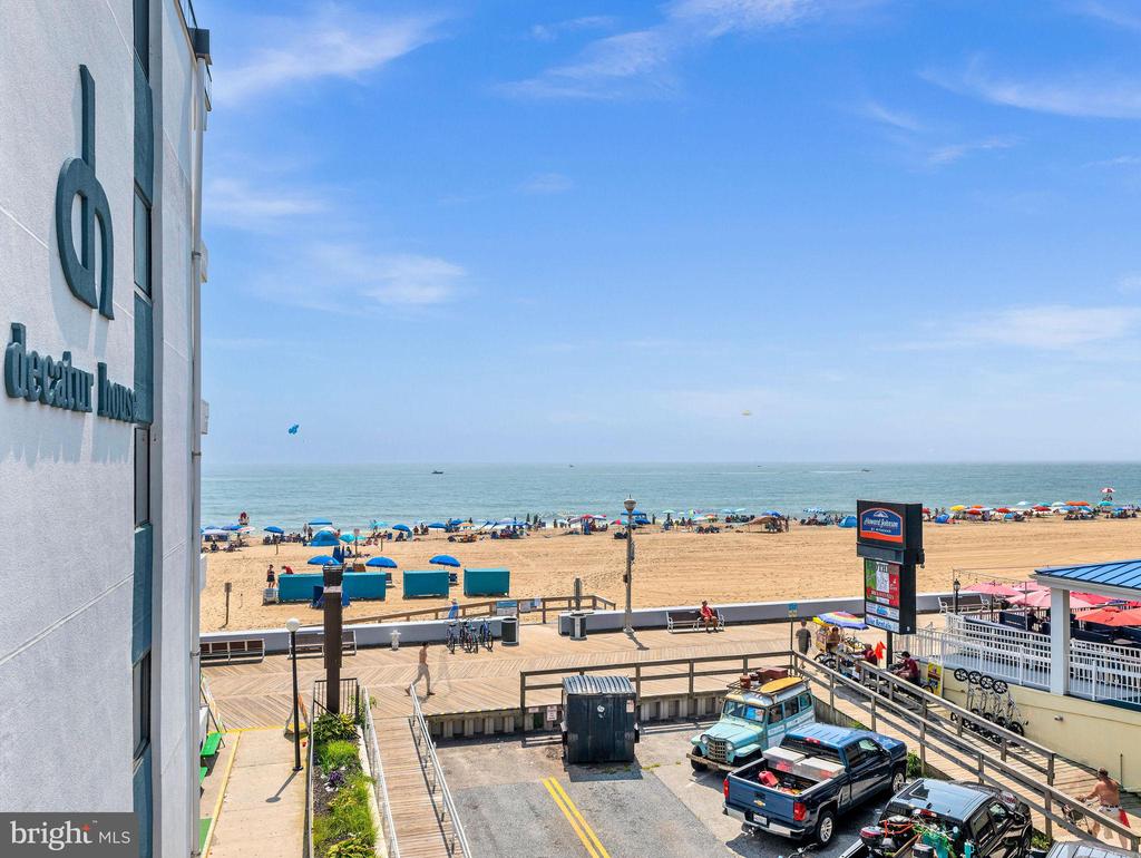 1201 ATLANTIC AVENUE 304
