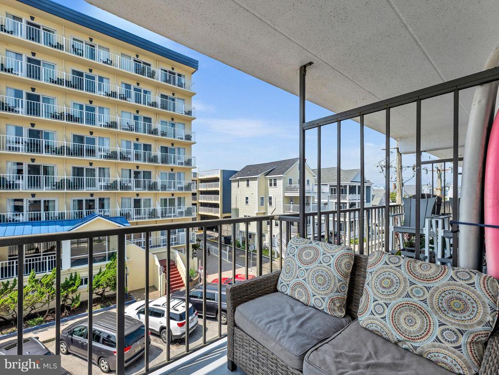 1201 ATLANTIC AVENUE 304