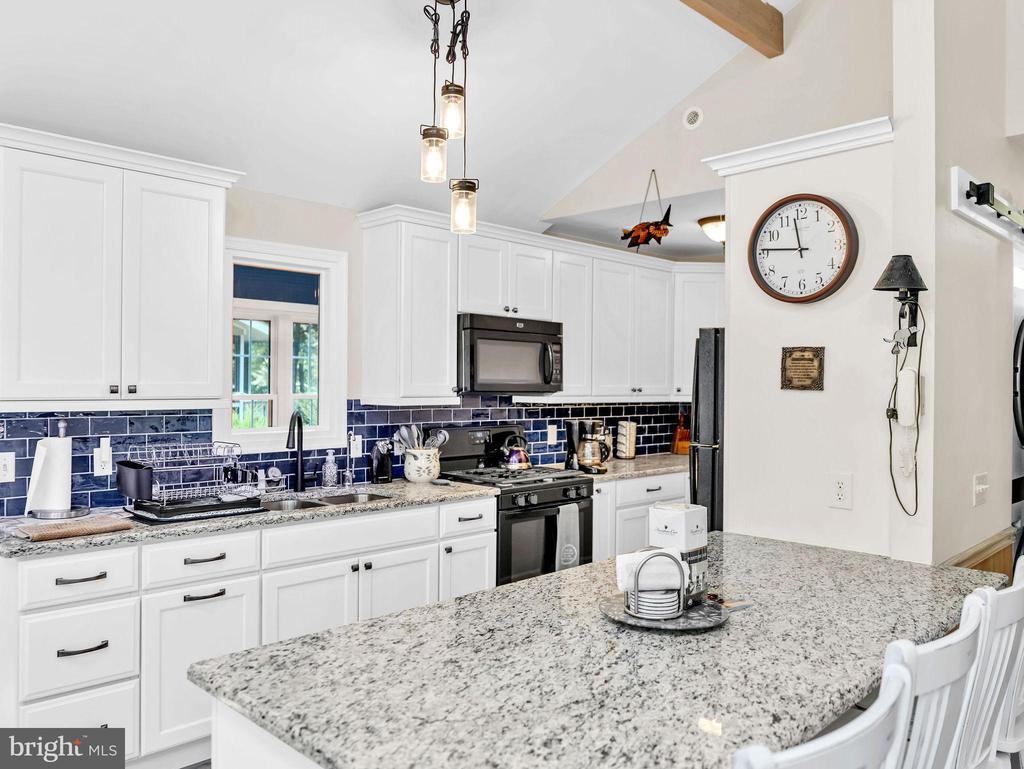 76 BIRDNEST DRIVE