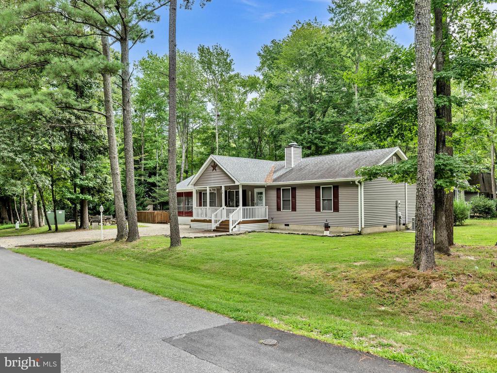 76 BIRDNEST DRIVE