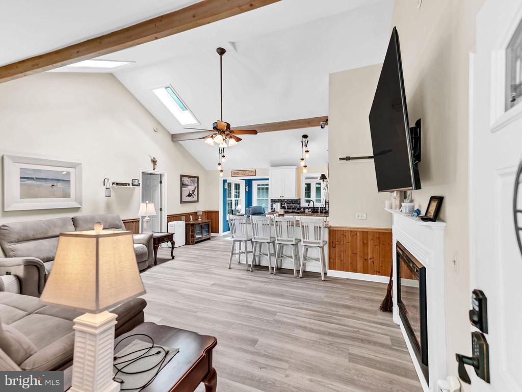 76 BIRDNEST DRIVE