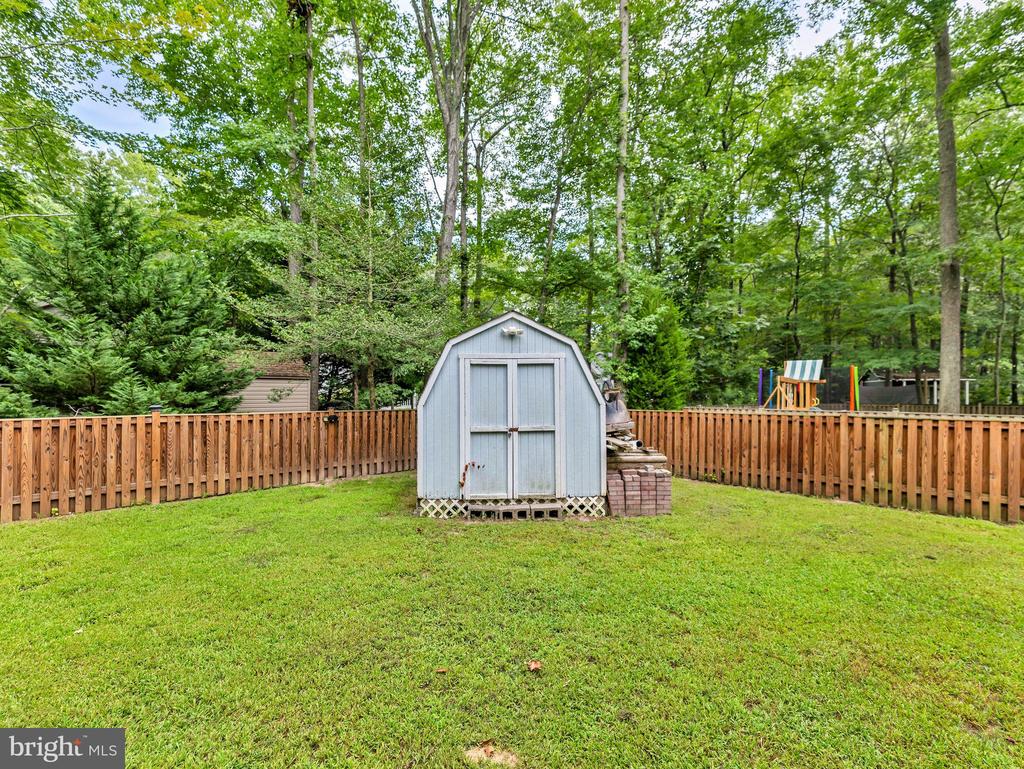 76 BIRDNEST DRIVE