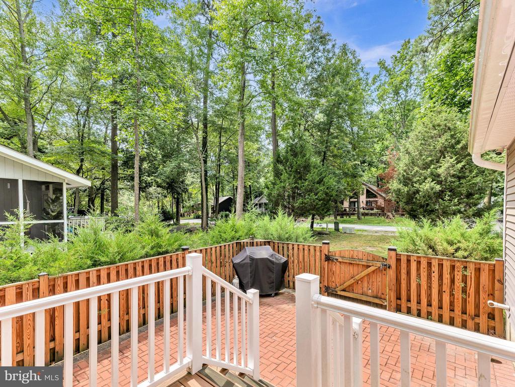 76 BIRDNEST DRIVE