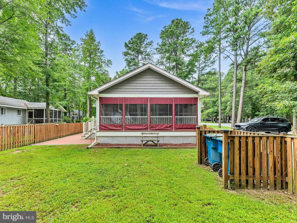 76 BIRDNEST DRIVE