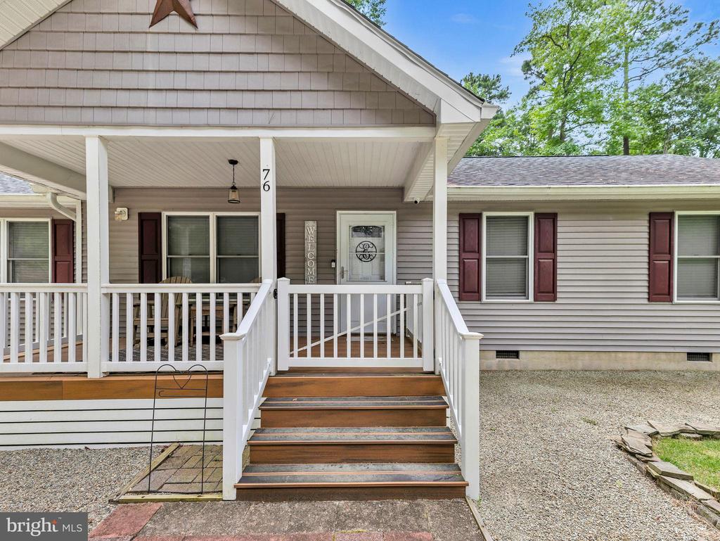 76 BIRDNEST DRIVE