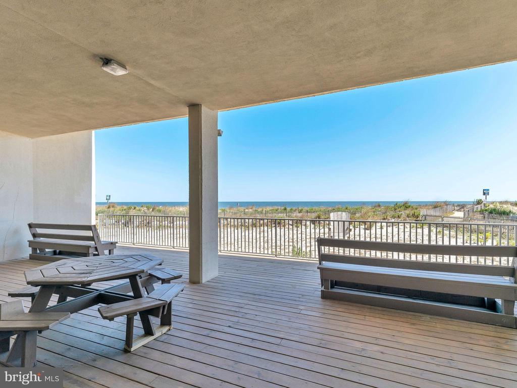 8500 COASTAL HIGHWAY 703