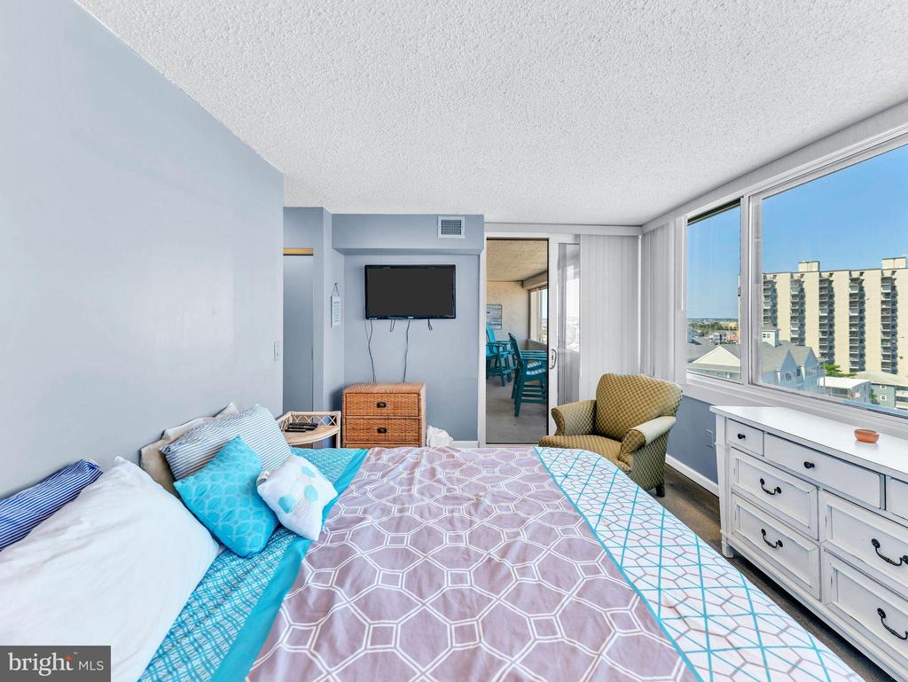 8500 COASTAL HIGHWAY 703